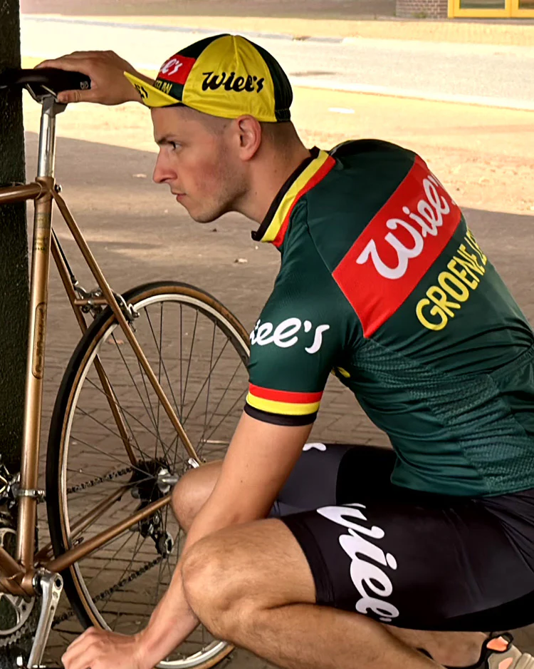 TENUE DE CYCLISME RÉTRO Wiel's Groene Leeuw - Rouge/vert – Image 3